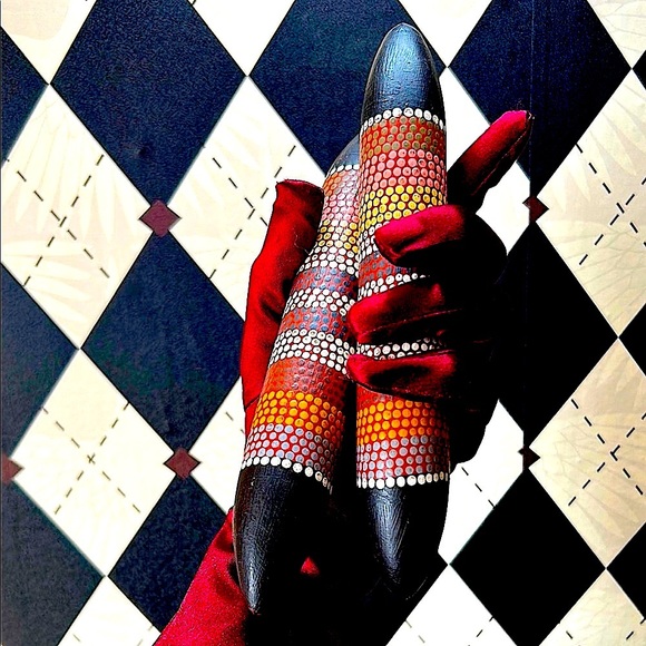 Handcrafted Aboriginal Clapping Sticks – Authentic & Beautifully Made - Picture 1 of 12